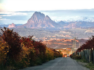 جلفا؛ تجارت در دل طبیعت